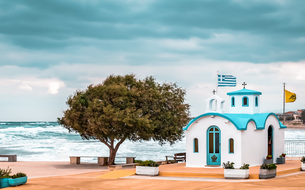 beaches near heraklion, heraklion beaches, beaches in heraklion