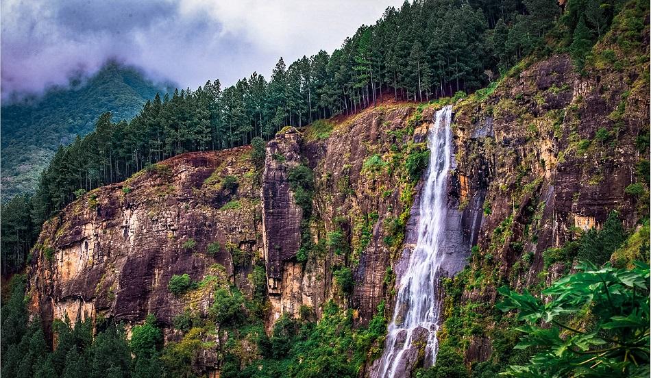 Bambarakanda Falls, Sri Lanka