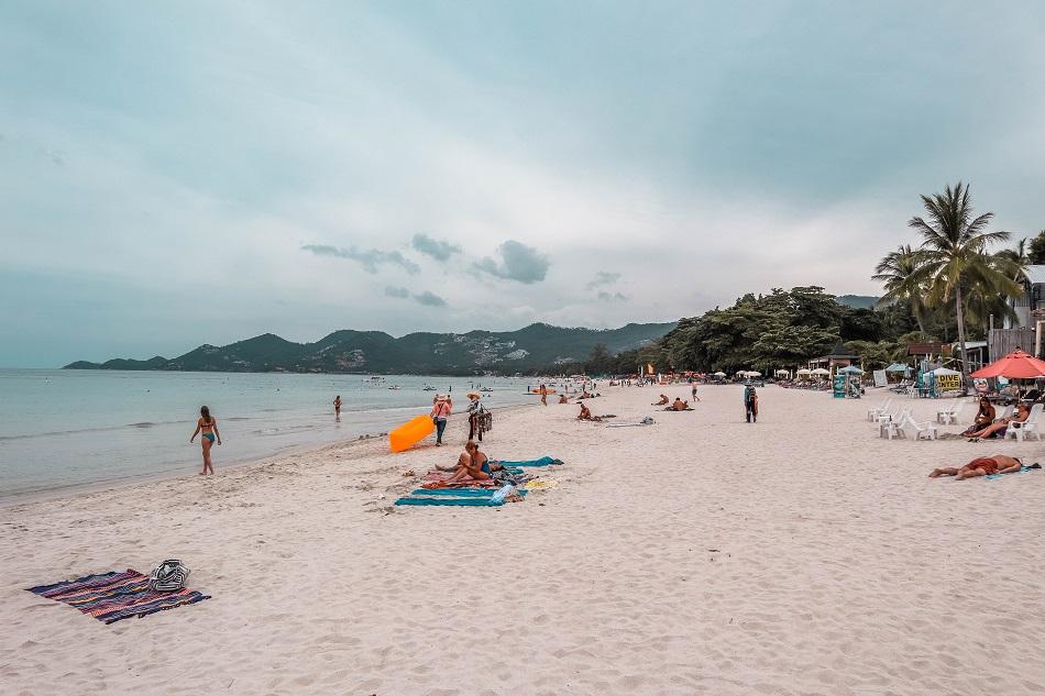 Chaweng beach Koh Samui - the best beach for swimming