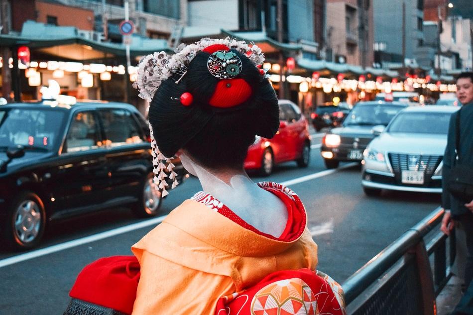 Geisha in Gion, Kyoto
