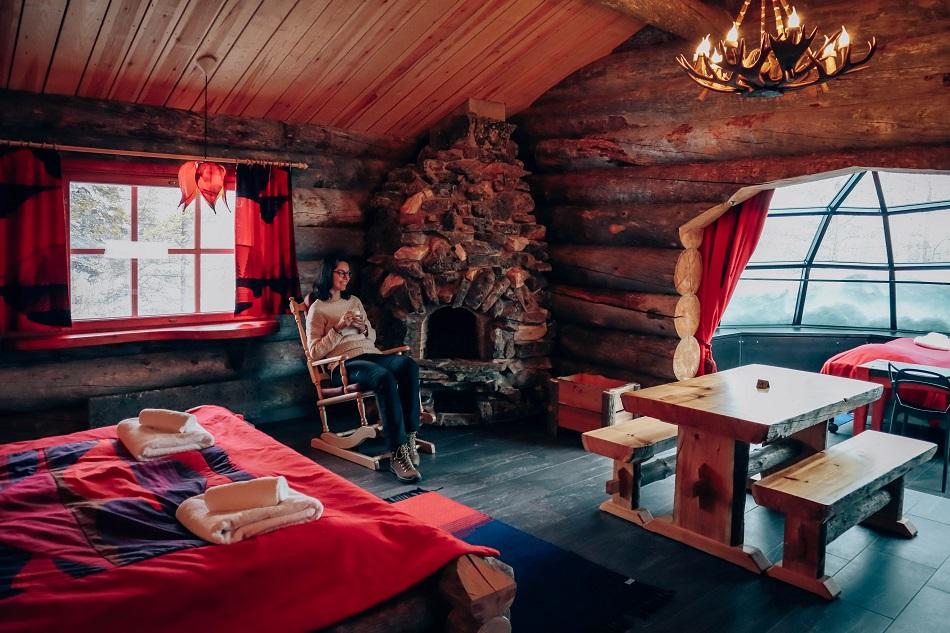 Kelo Glass Igloo room interior, Kakslauttanen Arctic Resort Lapland