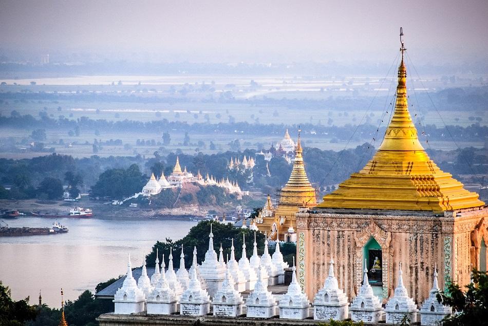 Myanmar photo gallery - View from Mandalay Hill