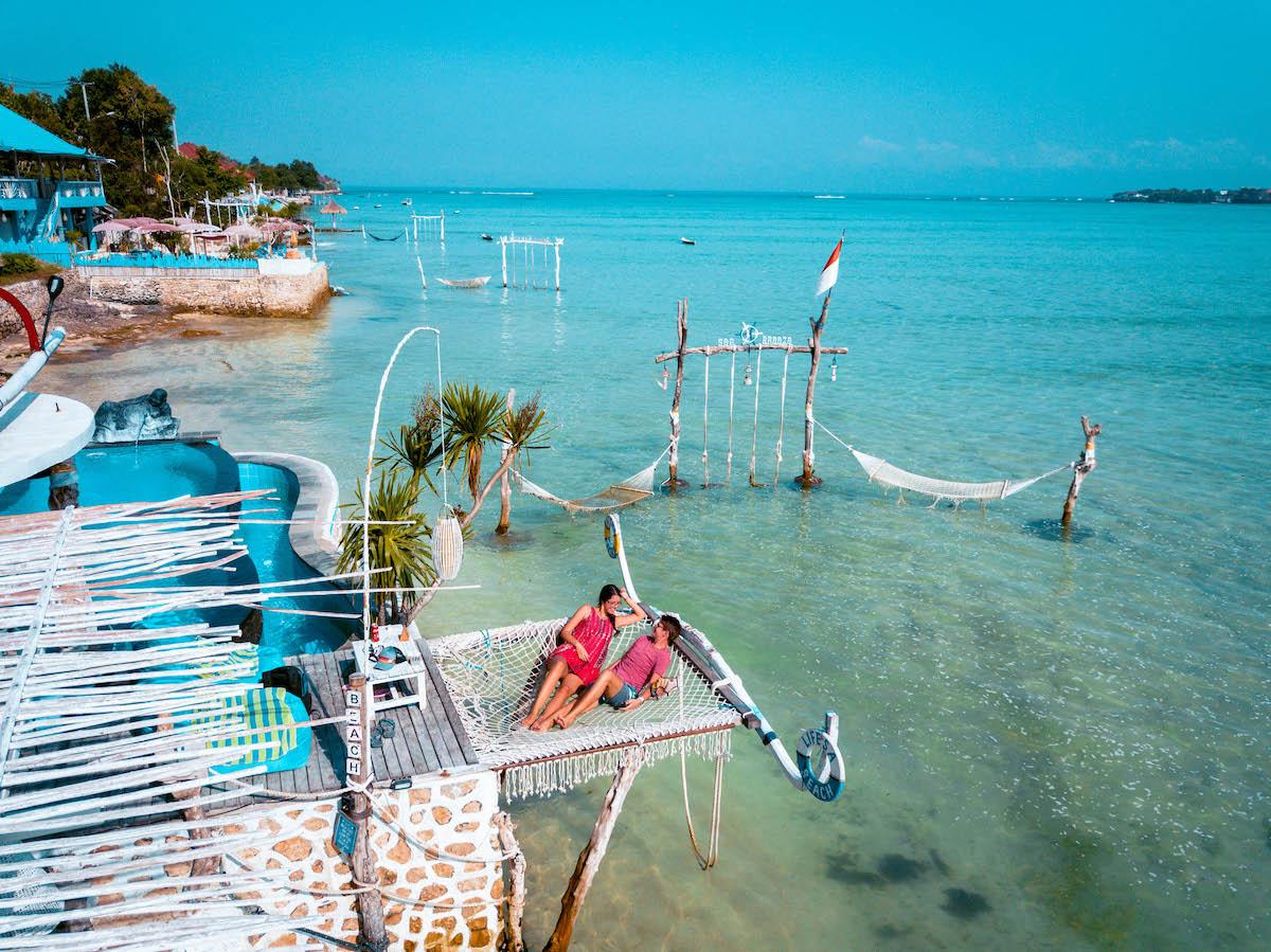 Things to do Nusa Ceningan, Nusa Ceningan tourist attraction, places to see nusa ceningan, sea breeze beach bar