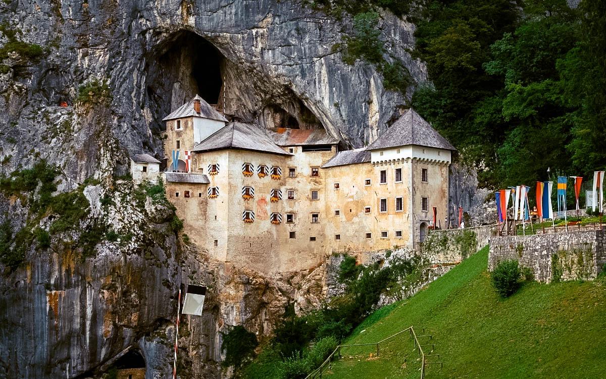 Predjama Castle Slovenia - beautiful European Castle, unique castles, fairytale castles