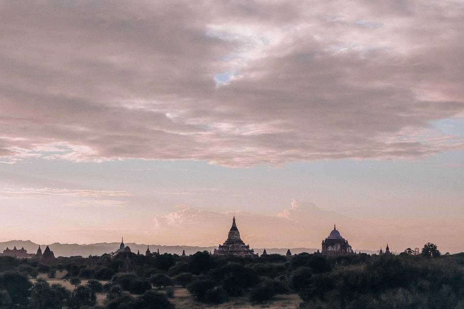 Best temples in Bagan - Sunrise Temple