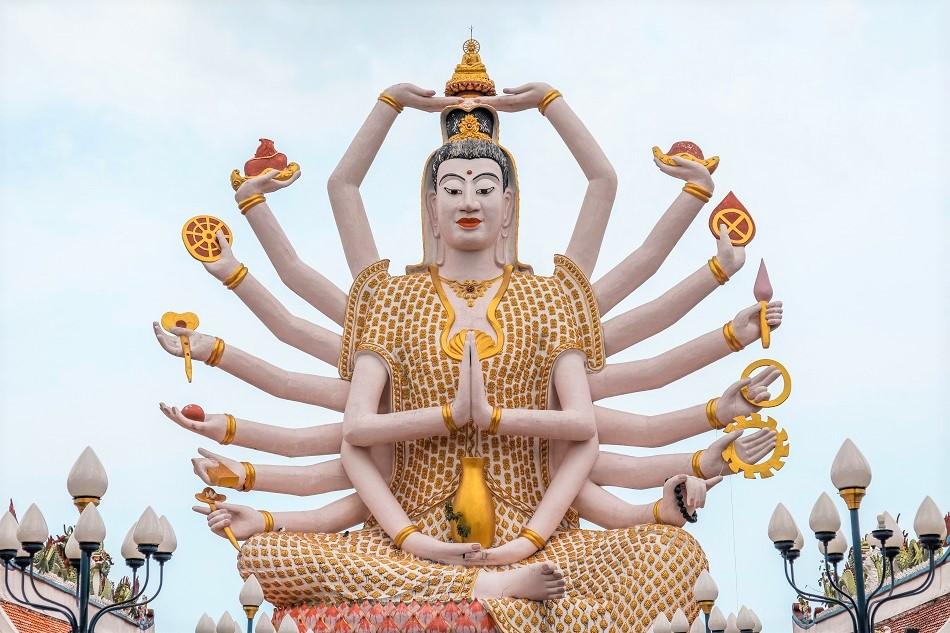 Wat Plai Laem Temple Koh Samui Guanyin statue arms